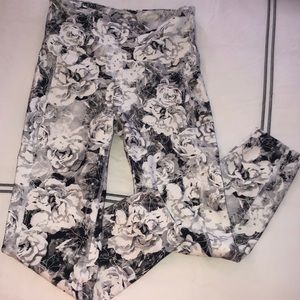 Marika Brand Flower Print capris